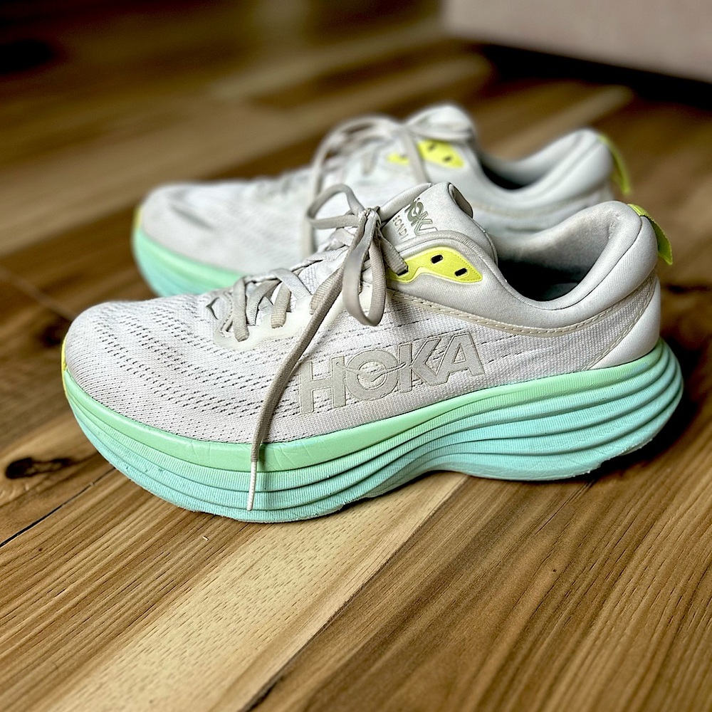 HOKA Bondi 8- Women’s Size 9B sneakers